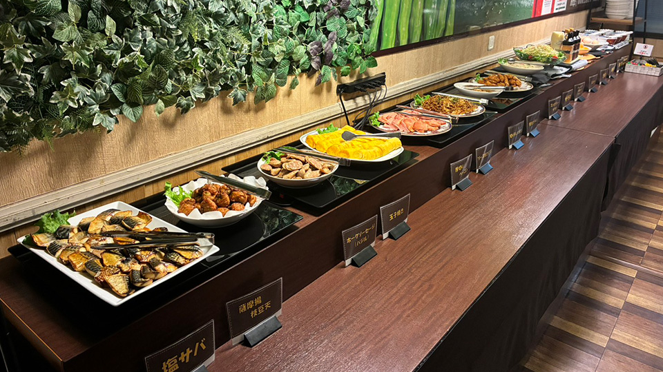 朝食バイキング